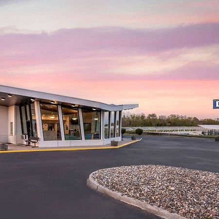 Days Inn By Wyndham Wrightstown Mcguire Afb Bordentown Eksteriør bilde