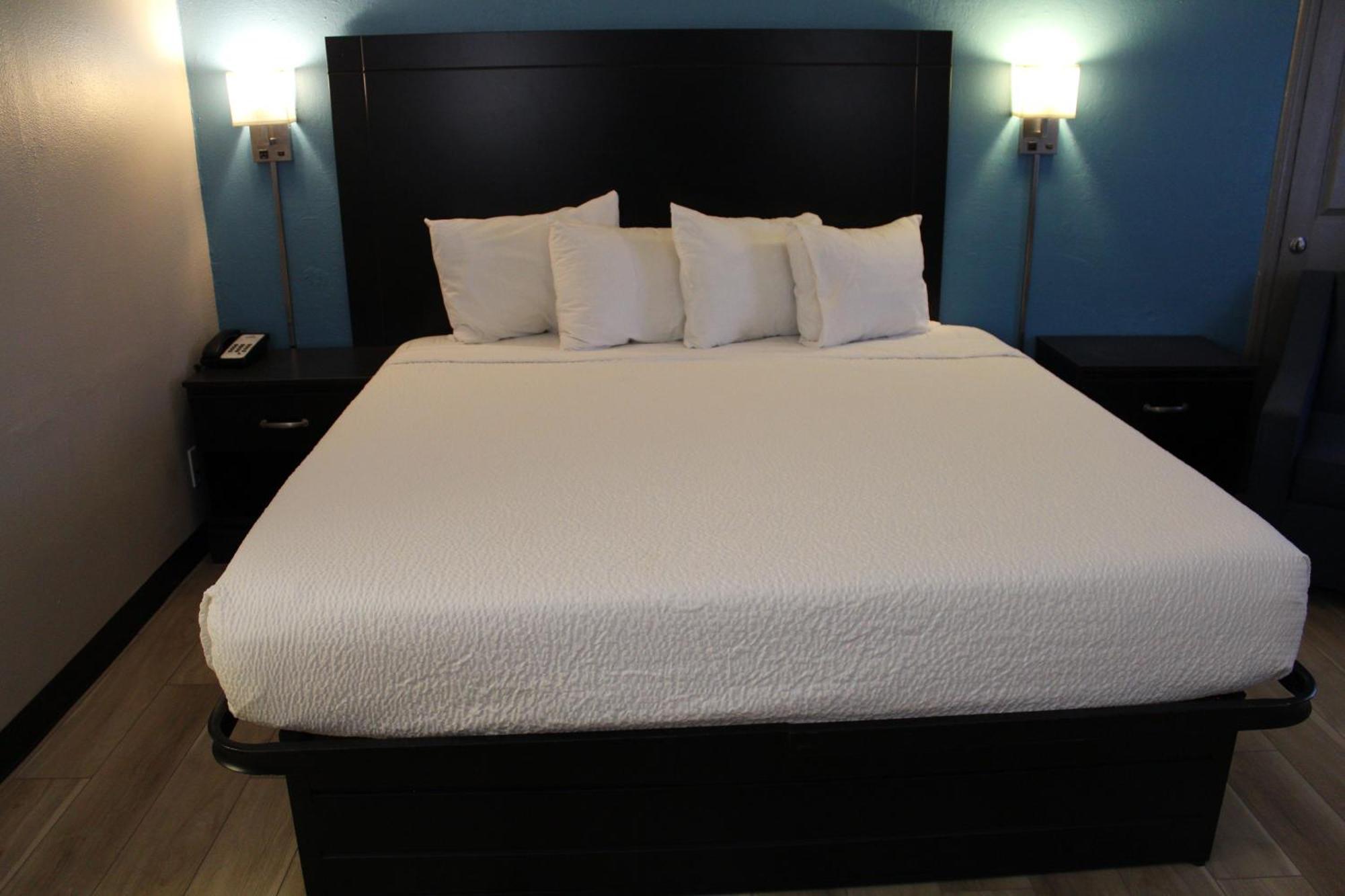 Days Inn By Wyndham Wrightstown Mcguire Afb Bordentown Eksteriør bilde