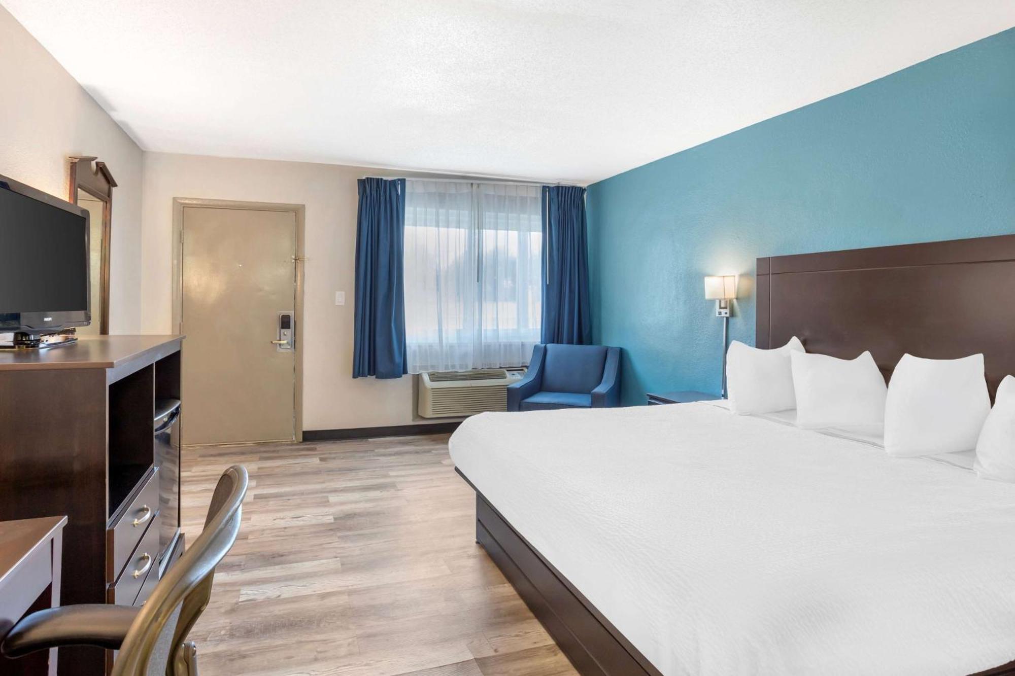 Days Inn By Wyndham Wrightstown Mcguire Afb Bordentown Eksteriør bilde