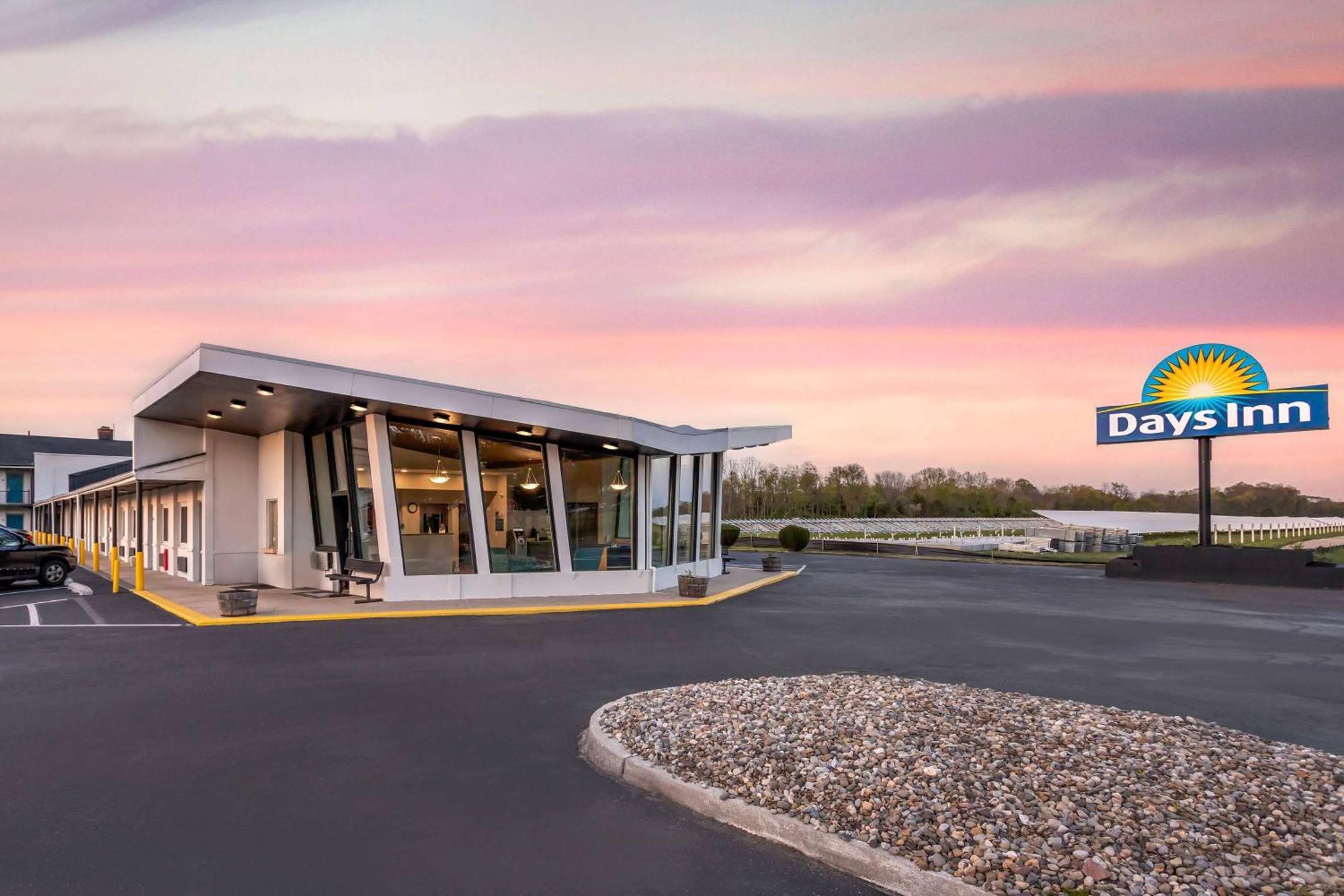 Days Inn By Wyndham Wrightstown Mcguire Afb Bordentown Eksteriør bilde